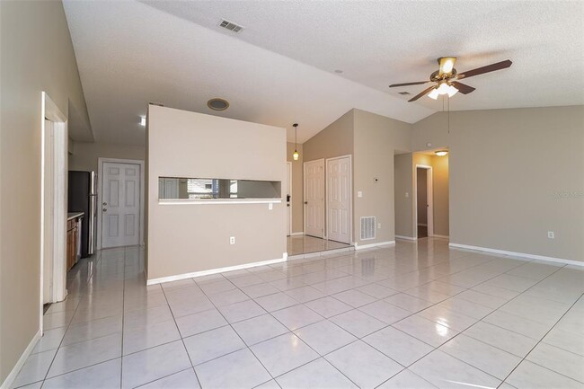 Photo - 657 Koala Ct