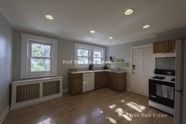 Photo - 122 Summit Ave