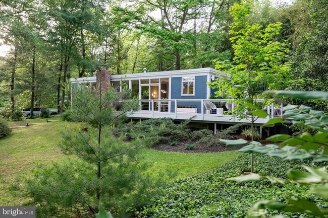 Photo - 2300 Kimbro St