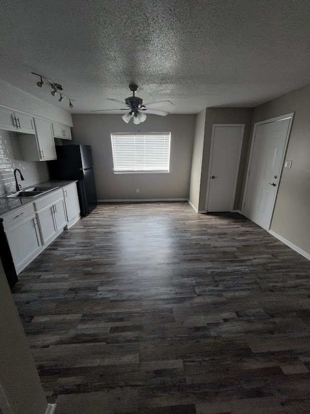 Building Photo - IMC Coastal Properties Rental