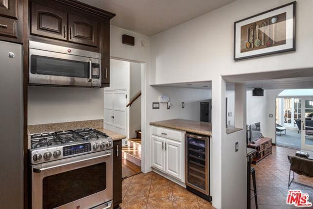Building Photo - 1650 S Crest Dr Rental