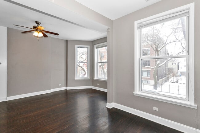 Photo - 2642 W Potomac Ave Unit 1