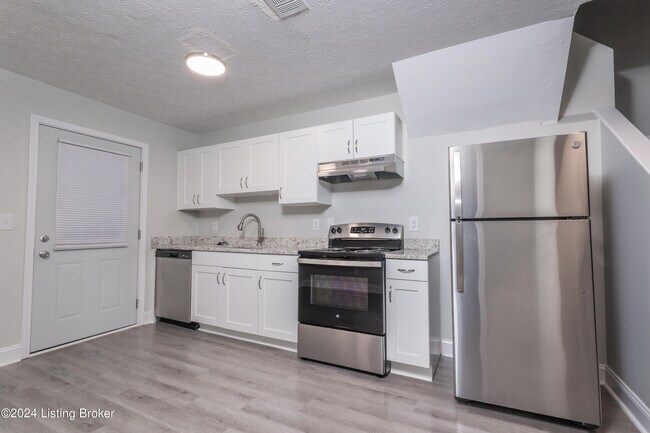 Photo - 1301 S 28th St Unit 200-207