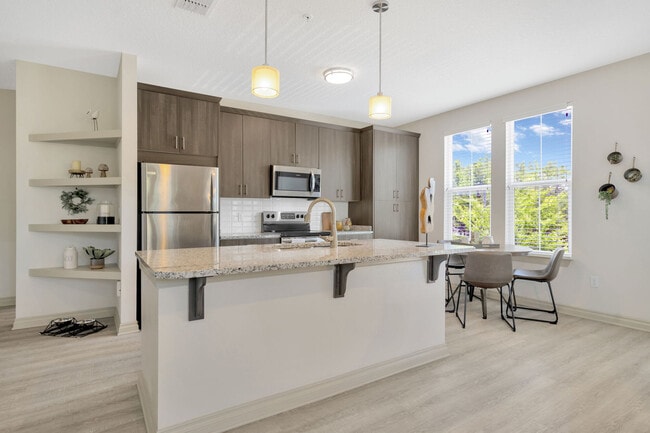 2BD, 2BA - 1369SF - Kitchen