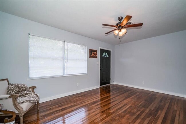 Photo - 3/1.5 Home in Central Longview