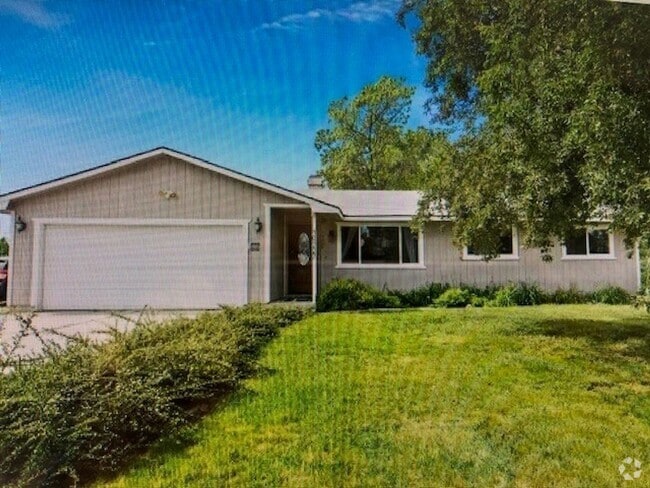Building Photo - Lovely 3 Bed, 2 Bath Home on Cul-de-Sac