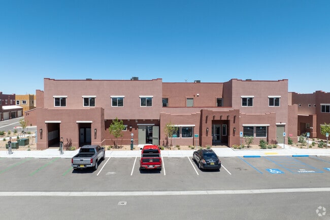 Building Entrance - Via Verde