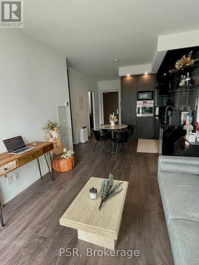 Photo - 70 Temperance St Unité 2707