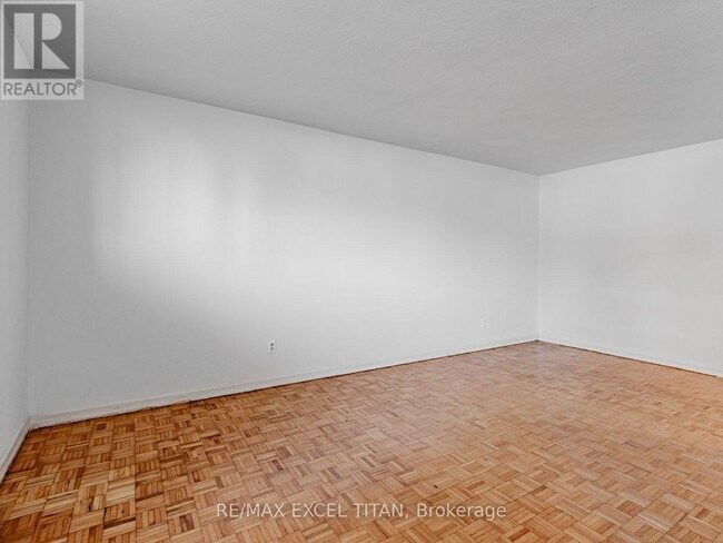 Photo - 165 Colborne Ave Unit 303