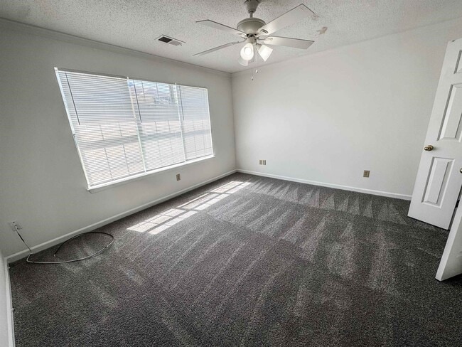 Photo - 7047 S Estacada Way