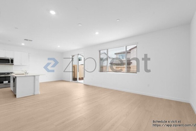 Photo - 8495 Anker Wy