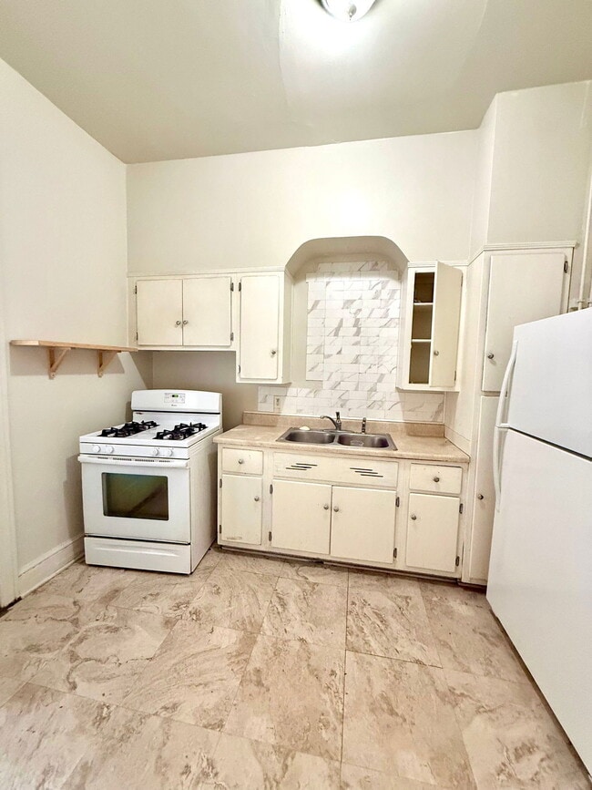 Photo - 505 N Lime St