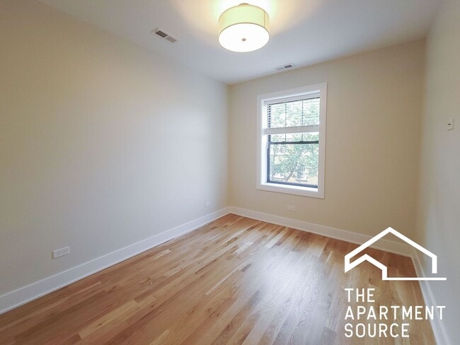 Photo - 2239 N Bissell St Unit 3N