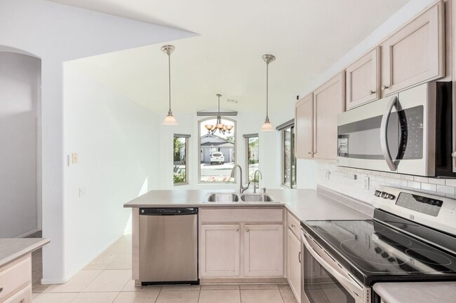 Photo - 3022 E Captain Dreyfus Ave