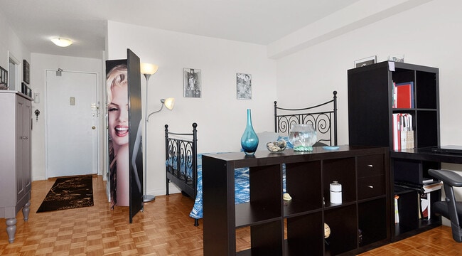 Photo - Central Park Place (B) Unit 00201