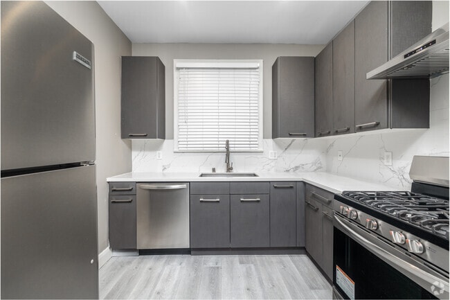 Studio - 600SF - Kitchen
