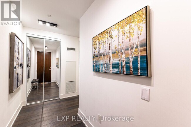 Photo - 38 Iannuzzi St Unit PH03