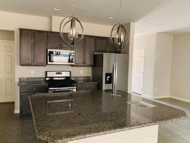 Photo - 4 BEDROOMS IN HIGHLANDS RANCH!!!