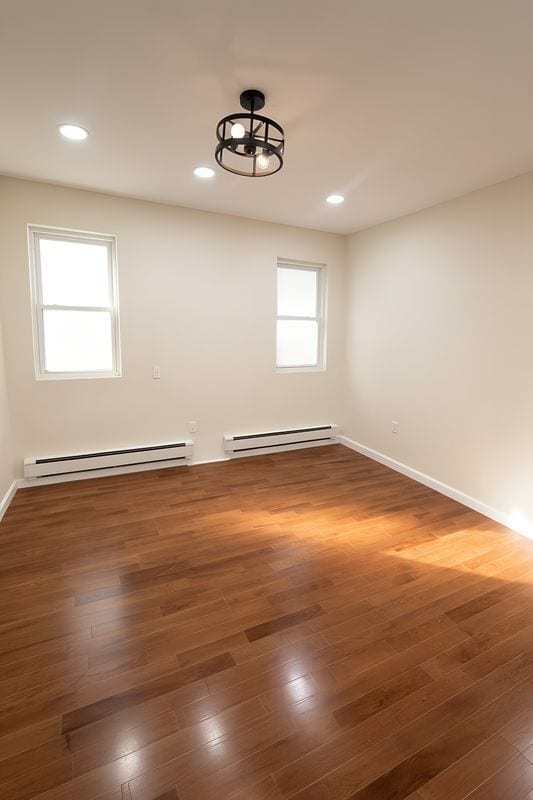 Photo - 377 Jerome St