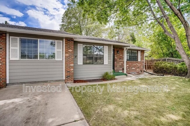 Building Photo - 172 S Cody St