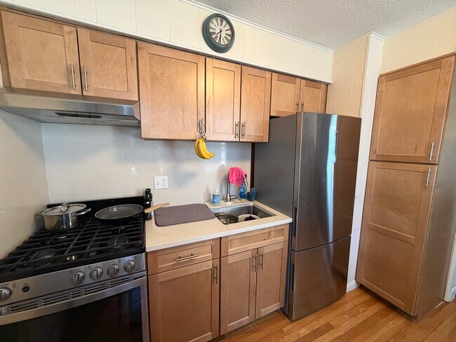 Photo - 124 Sutherland Rd Unit 1