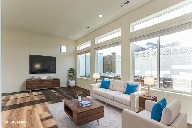 Photo - 4760 N Tower Dr