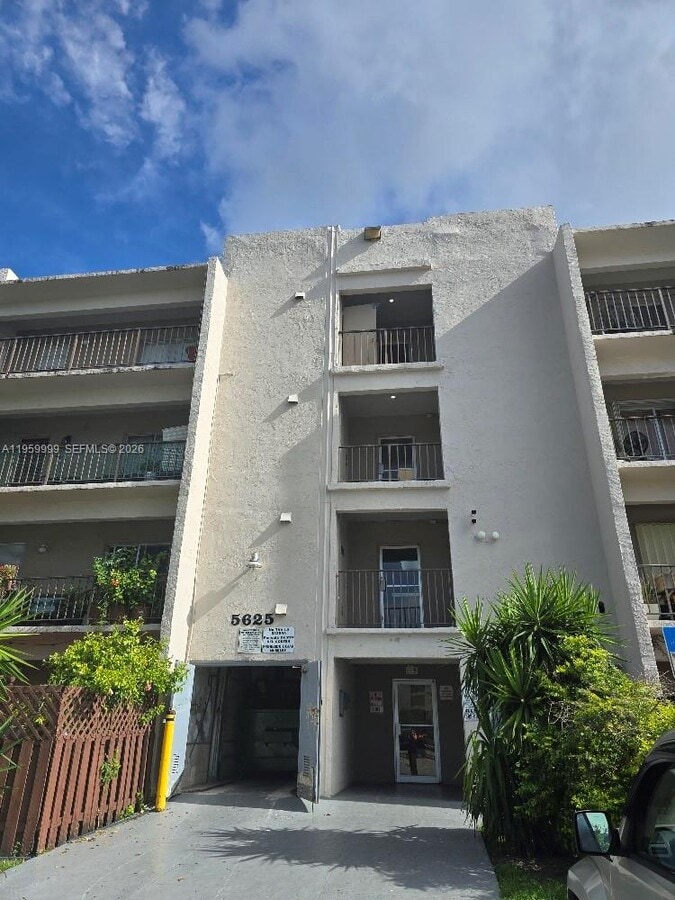 Photo - 5755 W 20th Ave Unit 312