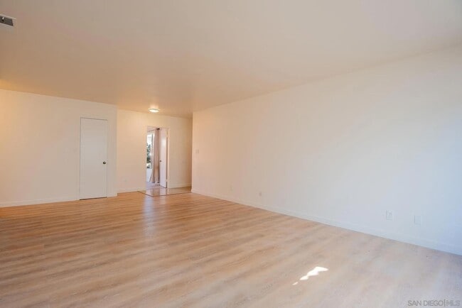 Photo - 1823 Sparks Ct