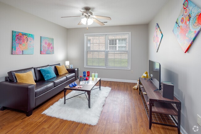 4BR, 2BA - Model - 1,200SF - Living Room
