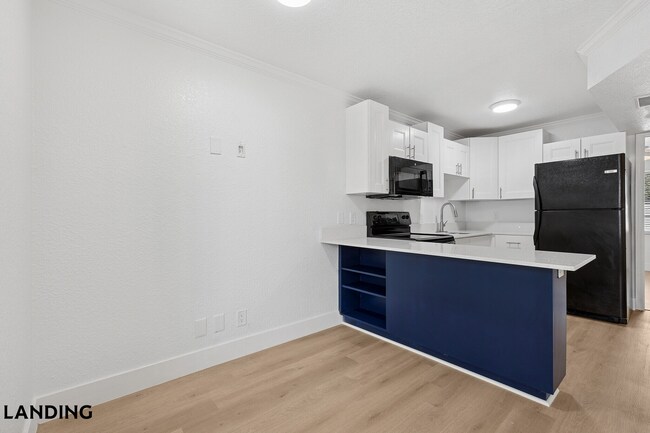 Photo - 6822 S Shamrock Rd Unidad 01-108