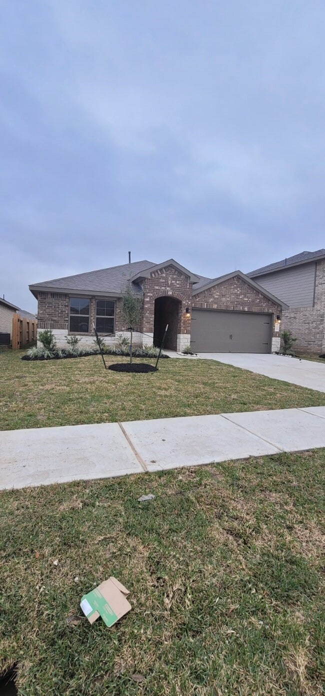 Photo - 1514 Maple Rdg Dr