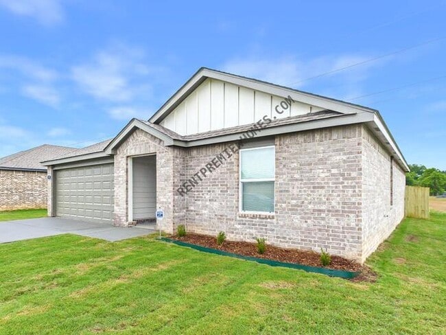 Photo - 17 Vineyard Dr