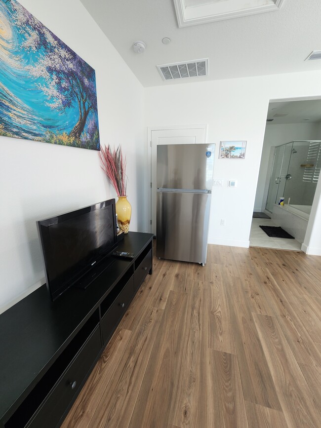 Photo - 4054 Azul Way