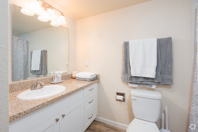 2BR Bathroom