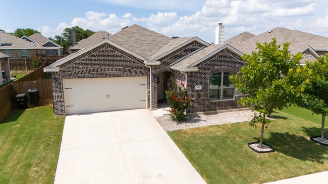 Building Photo - 1437 Lakeview Dr Rental
