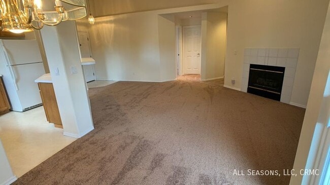 Photo - 3710 Strawberry Fields Grove #E Unidad E