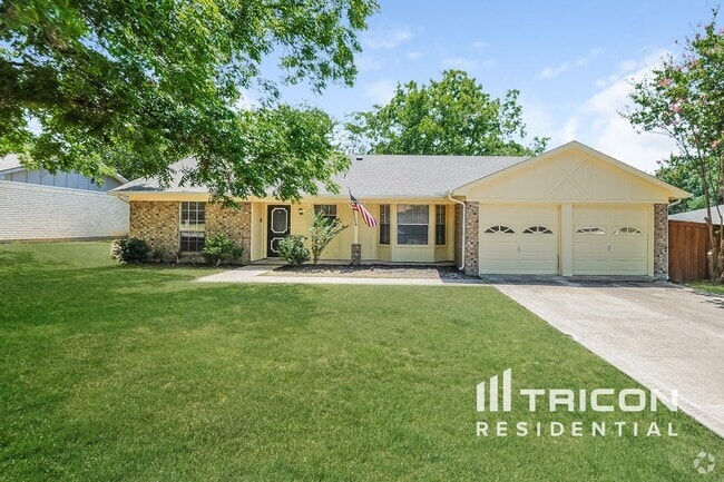 Building Photo - 9941 Farmington Dr Rental