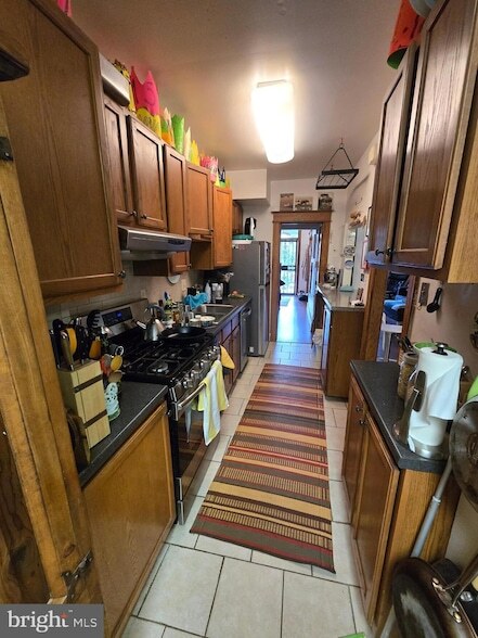 Photo - 1319 E Street NE Unit