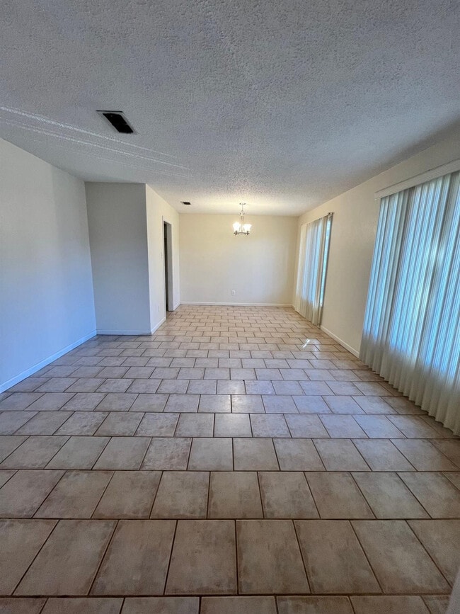 Photo - 6305 Raleigh Ave