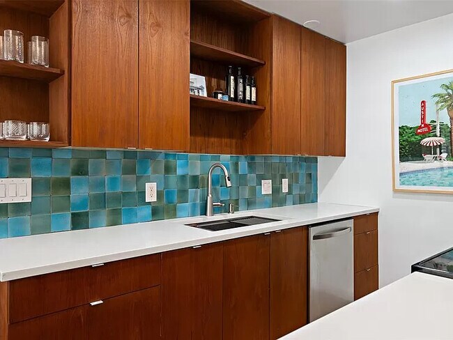 Photo - 500 E Riverside Dr Unit 139