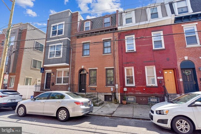 Photo - 1902 Carpenter St Townhome