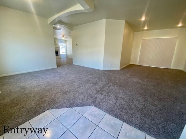 Photo - SPACIOUS HOME FOR RENT! + MOVE IN SPECIAL