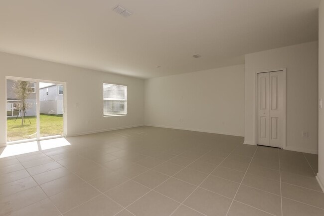 Photo - 3678 Hardman Dr