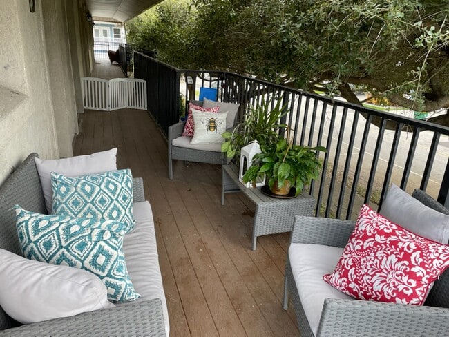 Balcony - 501 2nd St S Unit D