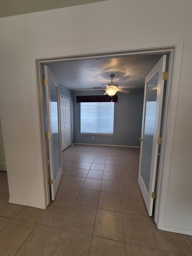 Photo - 3 Bedroom + 3 CG in Superstition Hills neighborhood
