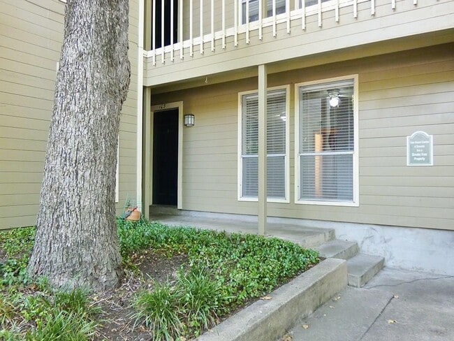 Photo - 202 E 45th St Condo Unit 105