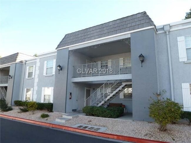 Photo - 3823 S Maryland Pkwy