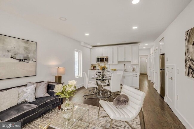 Photo - Columbia Heights 2BR 2BA w/Parking & Private Patio Garden