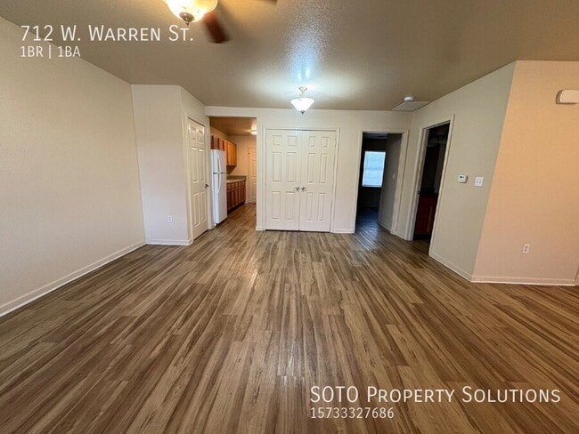 Photo - 712 Warren St