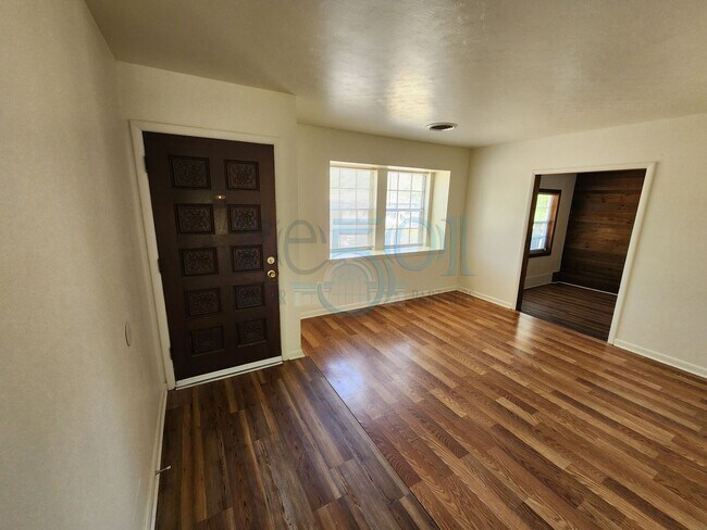 Photo - *Price Reduction* Nicely Updated Property!!!! Huge Backyard!!!